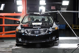 Crashtest Honda Accord