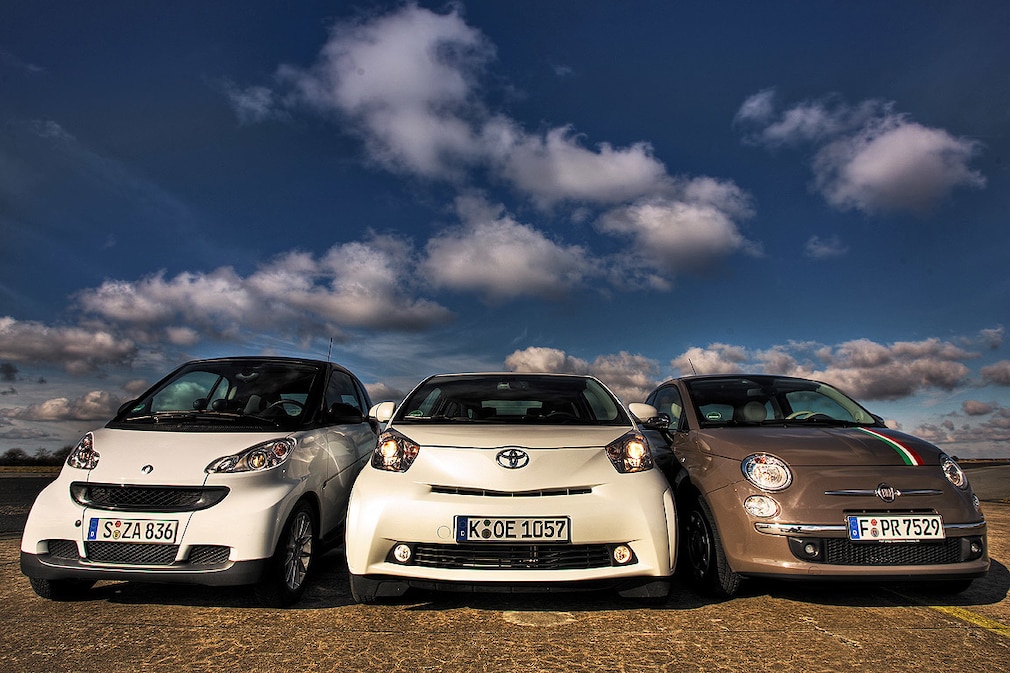 Smart fortwo Toyota iQ Fiat 500
