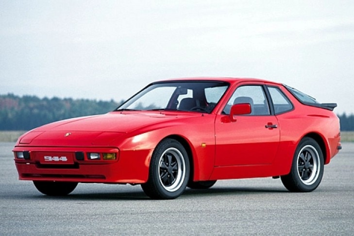 Porsche 944