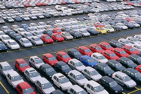 Parkplatz Autohandel