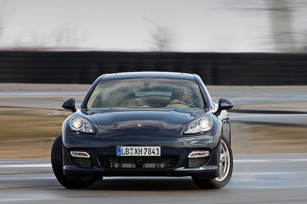 Porsche Panamera turbo
