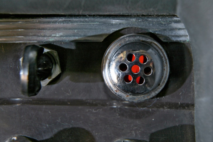 Mercedes-Benz 200 D W110