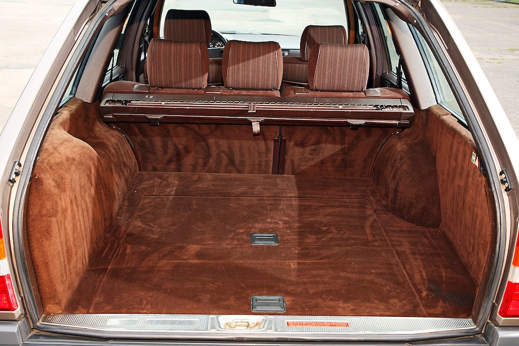 Mercedes E 200 TE T-Modell