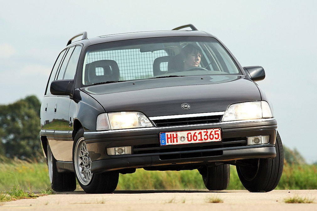 Opel Omega 2.0i Caravan