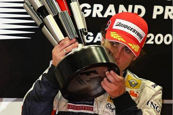 Formel-1-Saison 2008, Fernando Alonso siegt in Singapur