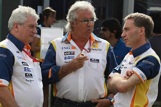Formel-1-Saison 2009, Pat Symonds, Flavio Briatore, Bob Bell, Team Renault