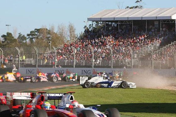 Formel 1, GP Australien 2009, Kollision in Kurve 1, Heidfeld im Rough
