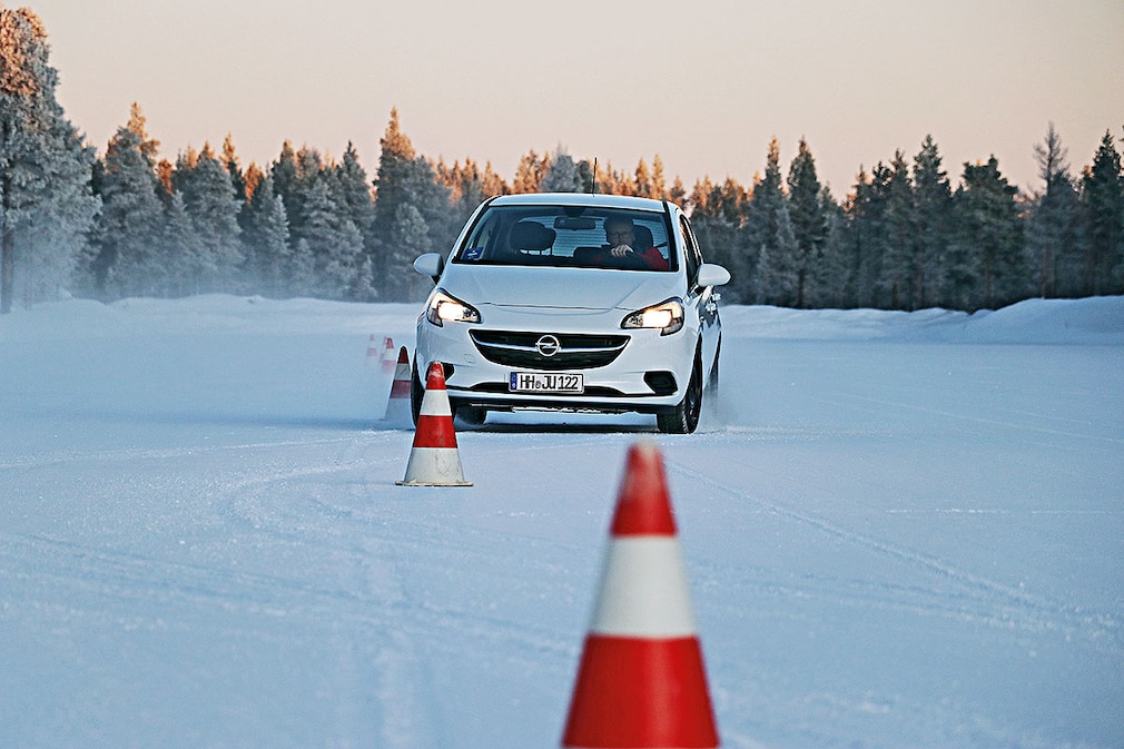 Opel Corsa - Ganzjahresreifen 2017