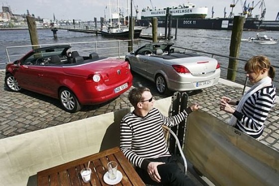 Test VW Eos gegen Opel Astra TwinTop