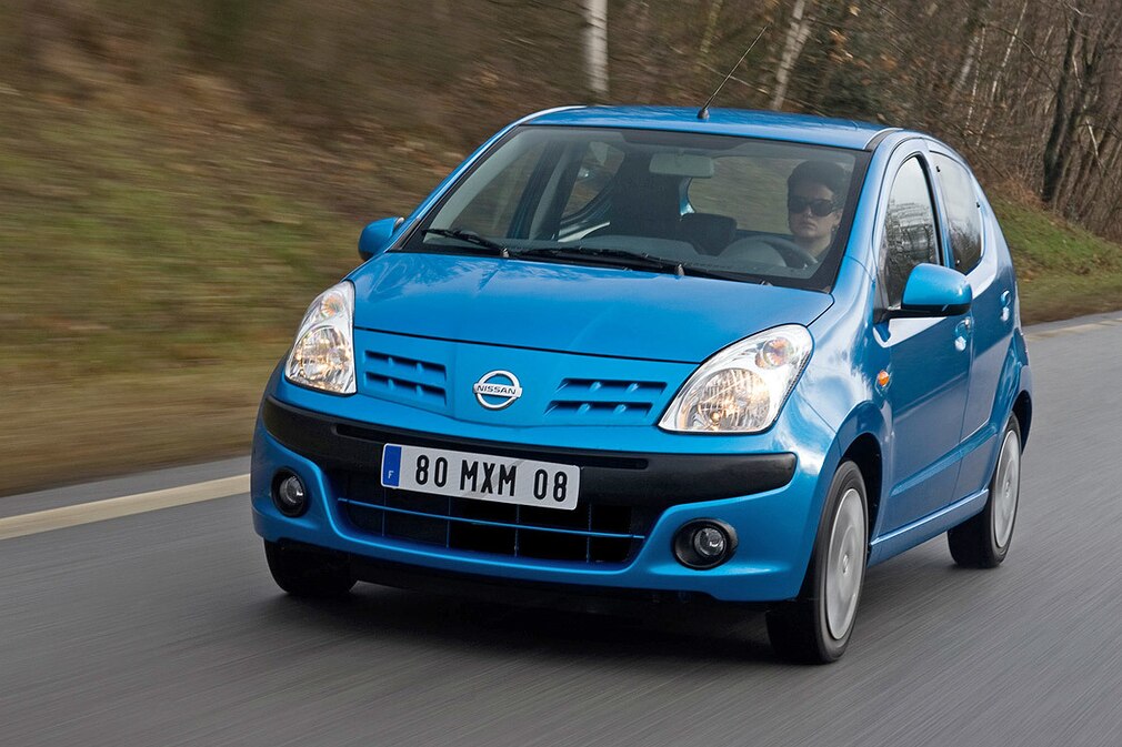 Nissan Pixo