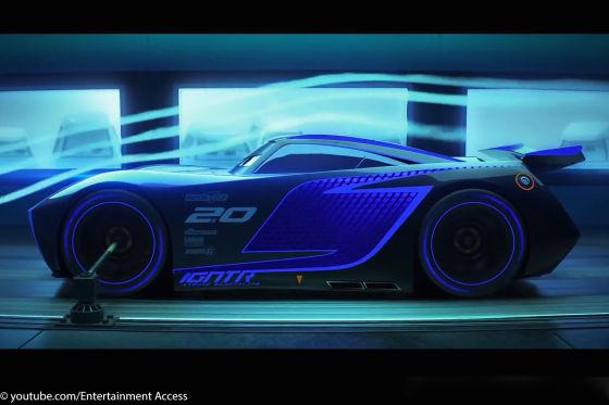 Action in der Welt der Autos: Beim Rennen um den Piston Cup bekommt es Lightning McQueen (links) u.a. mit Titelverteidiger "King" zu tun.