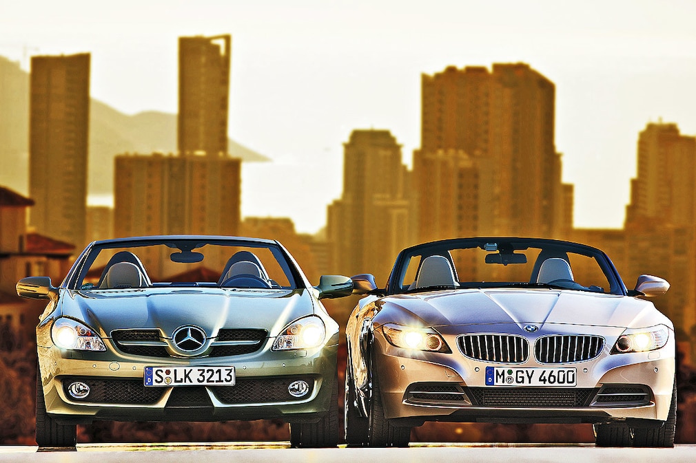 Mercedes SLK BMW Z4 sDrive 35i