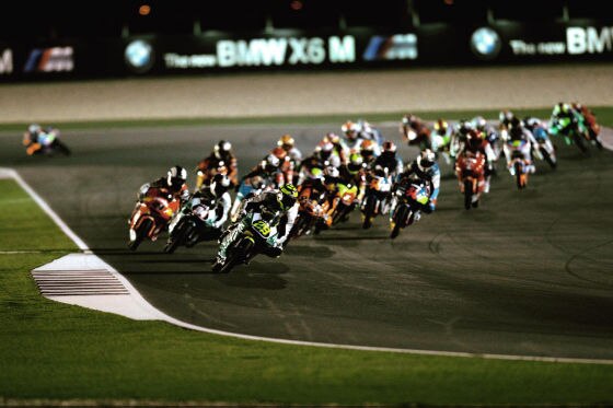 Motorrad-WM 2009, Das 125er Feld nach der ersten Kurve