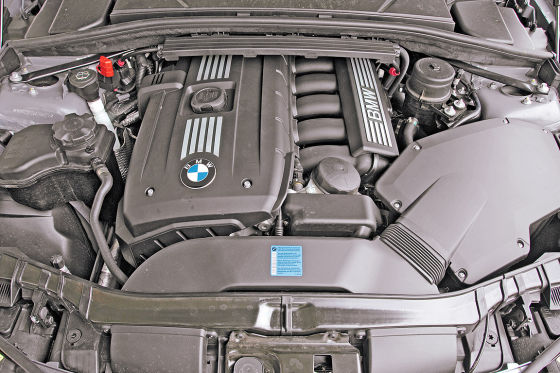 Dauertest BMW 130i - AUTO BILD