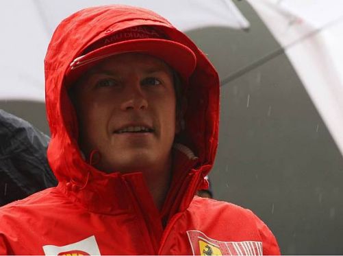 Wetterfest? Kimi Räikkönen bläst derzeit ein eiskalter Wind ins Gesicht...