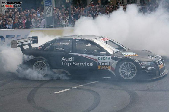 DTM-Präsentation 2009 in Düsseldorf, Timo Scheider DTM Audi A4