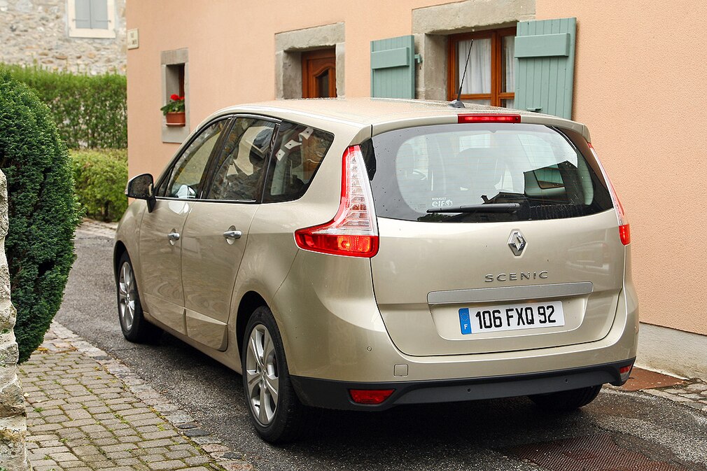 Renault Grand Scénic TCe 130