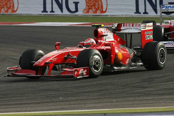 Kimi Räikkönen verhinderte das Ferrari-Desaster. Mit Rang sechs holte der Ice-Man die ersten Punkte für die Scuderia.