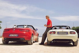 Test Alfa Spider gegen Mazda MX-5