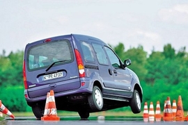 Neun Autos ohne ESP