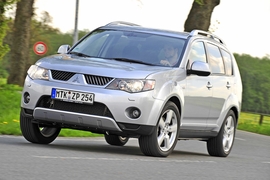 Mitsubishi Outlander 2.4
