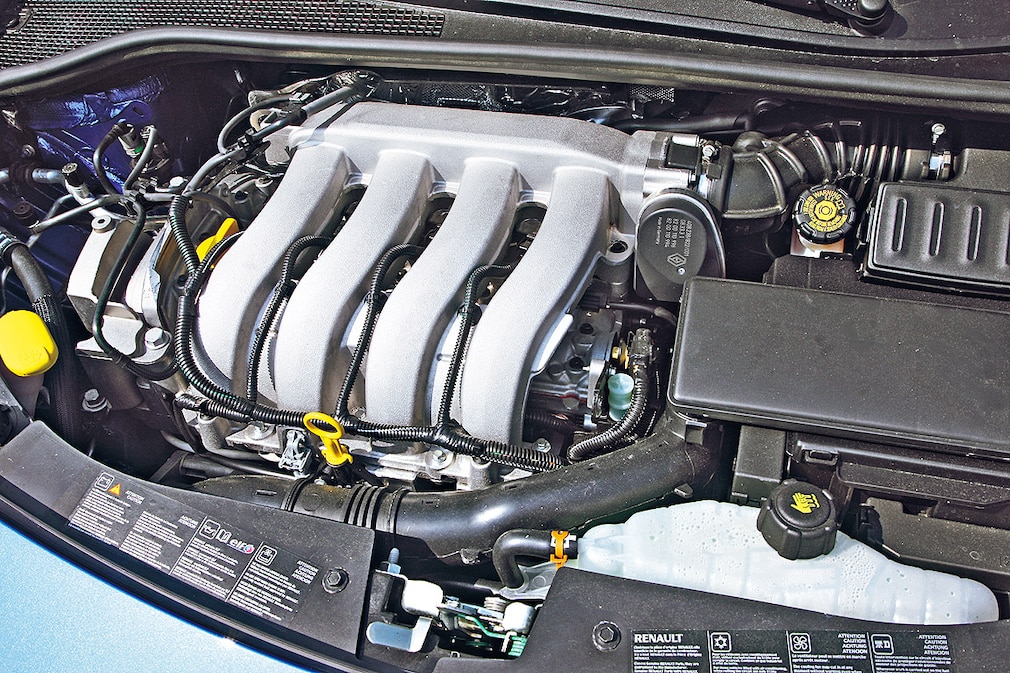 Renault Clio 1.6 16V GT