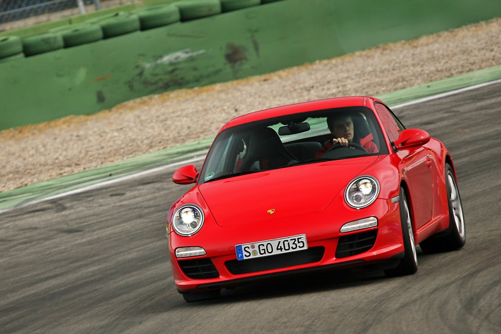 Porsche 911 Carrera S