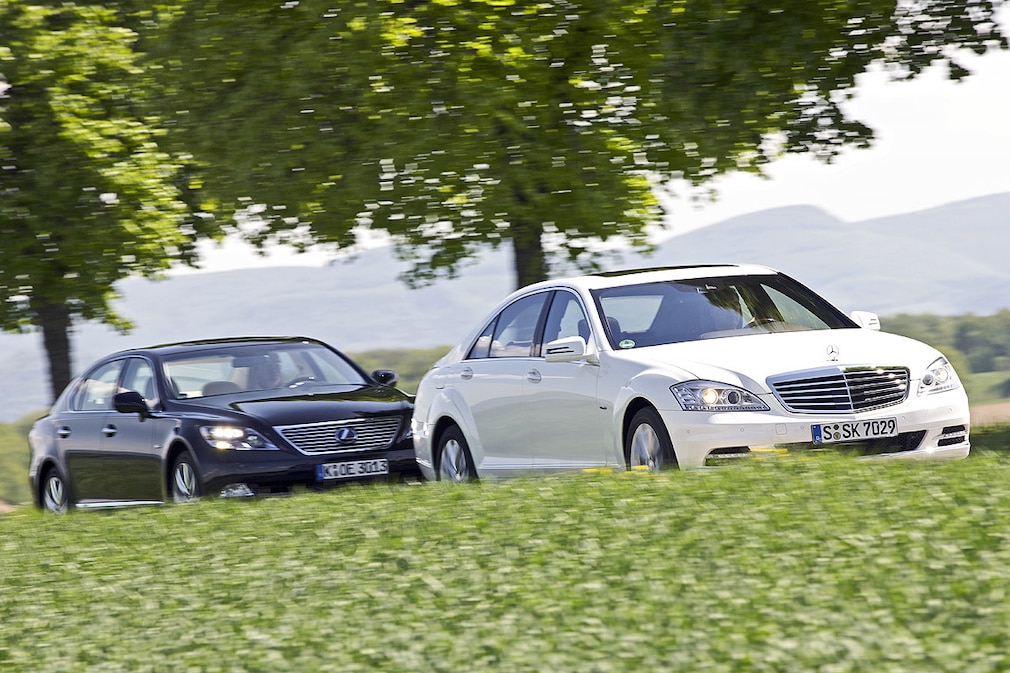 Mercedes S 400 Hybrid Lexus LS 600h