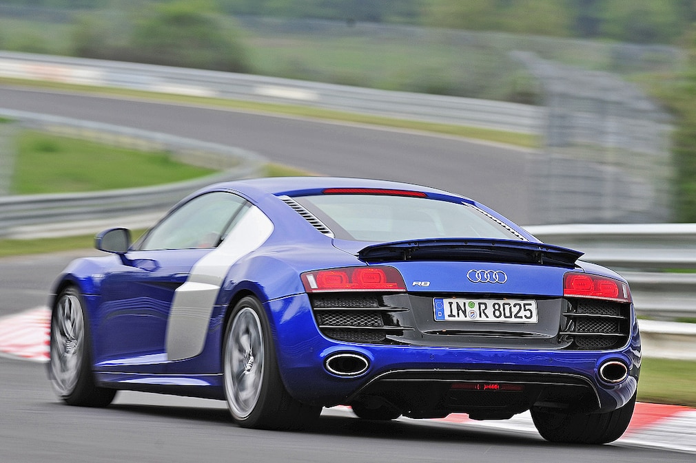 Audi R8 V10
