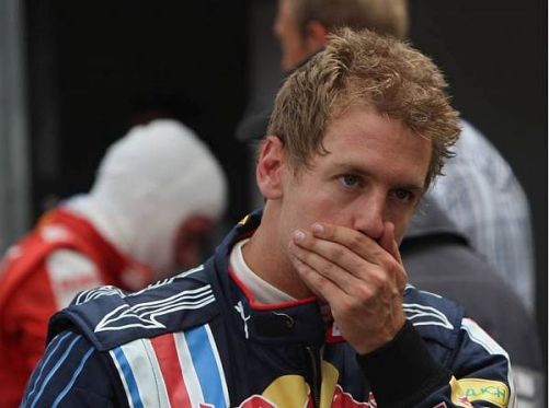 Sebastian Vettel hat schon mal glücklicher ausgesehen als heute Nachmittag...