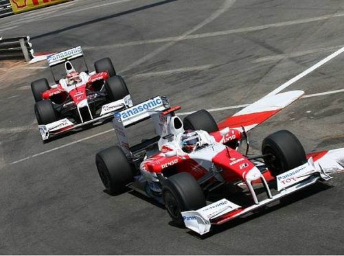Jarno Trulli vor Timo Glock - bei Toyota ging es nur wenig nach vorn