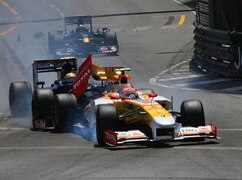 Der entscheidende Moment: Sébastien Buemi knallt auf das Heck des Renault