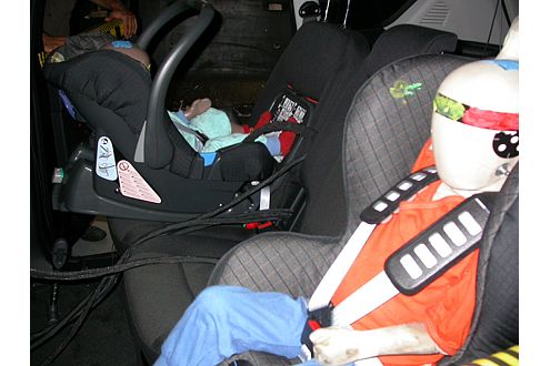 In Sachen Kindersicherheit hat sich der Ford S-Max vier Sterne verdient.