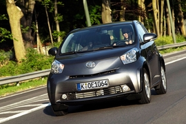 Toyota iQ 1.3