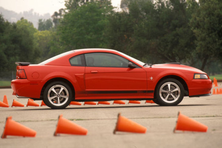 2003 Ford Mustang Mach 1