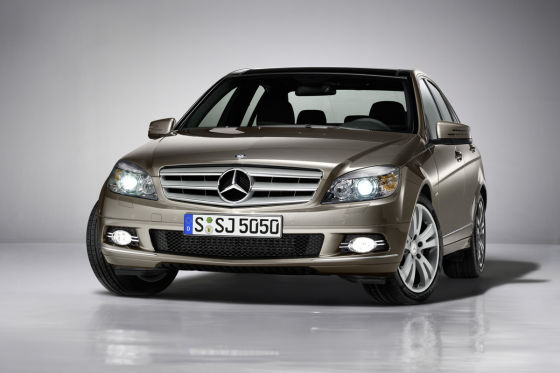 https://i.auto-bild.de/ir_img/5/7/0/6/8/2/Mercedes-Benz-C-Klasse-Special-Edition-560x373-89a887efdc745385.jpg