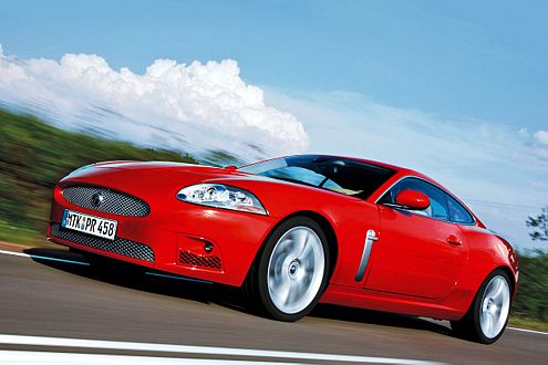 Jaguar XKR: Tempo ohne Reue, Fahrspaß ohne ungesunde Härte.