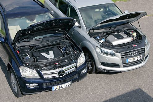 Unter den Hauben der Giganten: zwei sparsame Dreiliter-Diesel.