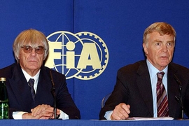 Formel 1 gerettet: Max Mosley (rechts) und Bernie Ecclestone
