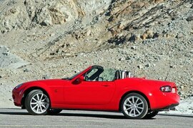 Test Mazda MX-5 Roadster Coupe
