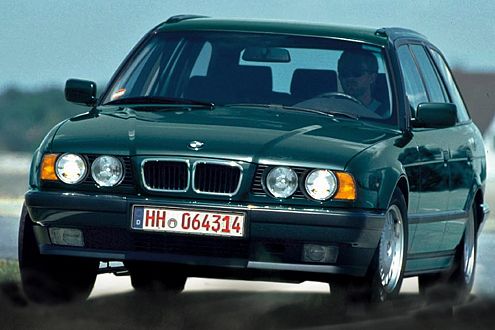 Vier Sterne: Wie die Konkurrenten bekommt der BMW ein gutes Zeugnis.