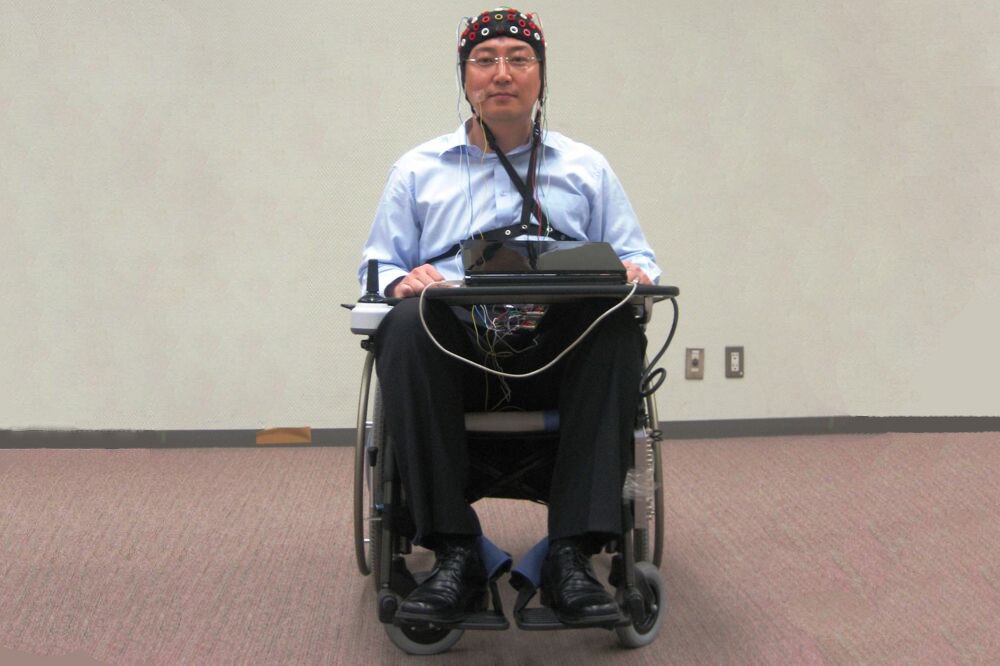 Rollstuhl mit Gedankensteuerung