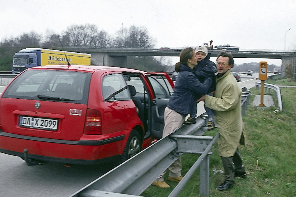 Halten auf dem Seitenstreifen