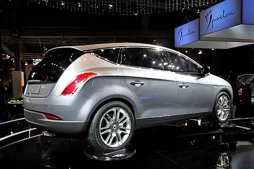 Großer Name: Mit dem Delta HPE will Lancia im Premium-Segment punkten.