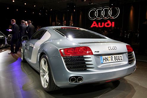 Audi R8: Willkommen im Club der 300-km/h-Renner.