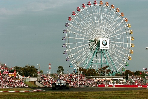 Im Schatten des Riesenrades: Michael Schumacher freut sich auf seinen Lieblings-Kurs in Suzuka.