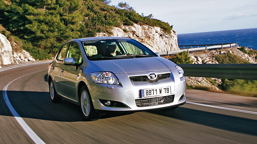 Toyota Auris 1.6 VVT-i Toyota Auris 1.6 VVT-i