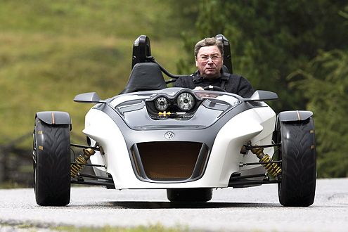 Windschutzscheibe? Fehlanzeige. Da prickeln Regentropfen wie Nadelstiche.