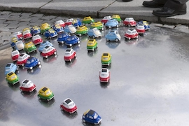 BMW versteckt Mini-Isettas in München