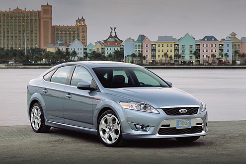Ein Auto für James Bond: der neue Ford Mondeo.